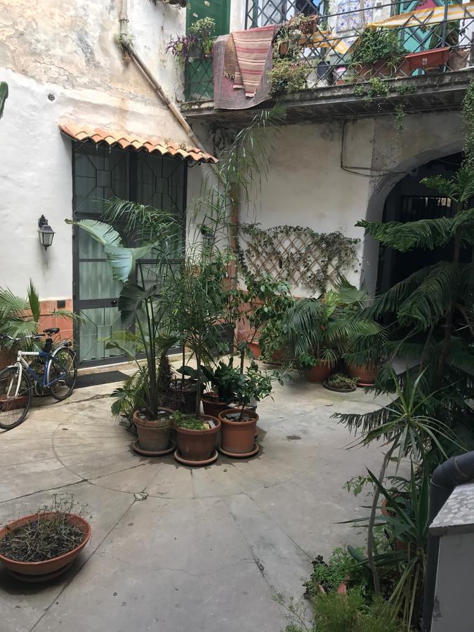 Sunflower Garden Palermo Esterno foto